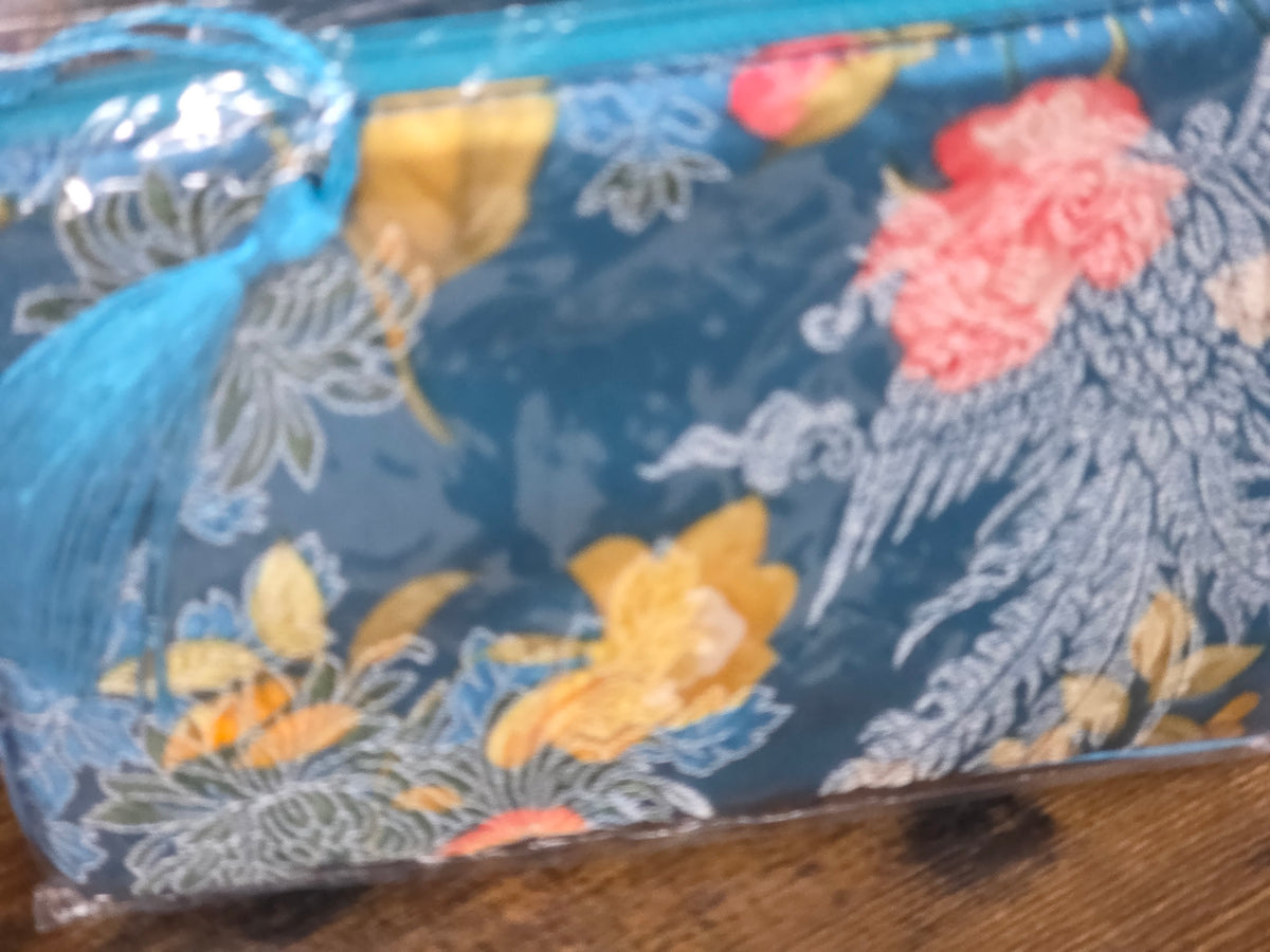 Chinese Brocade Silk Makeup Bag & Cosmetic Pouch with Tassel
