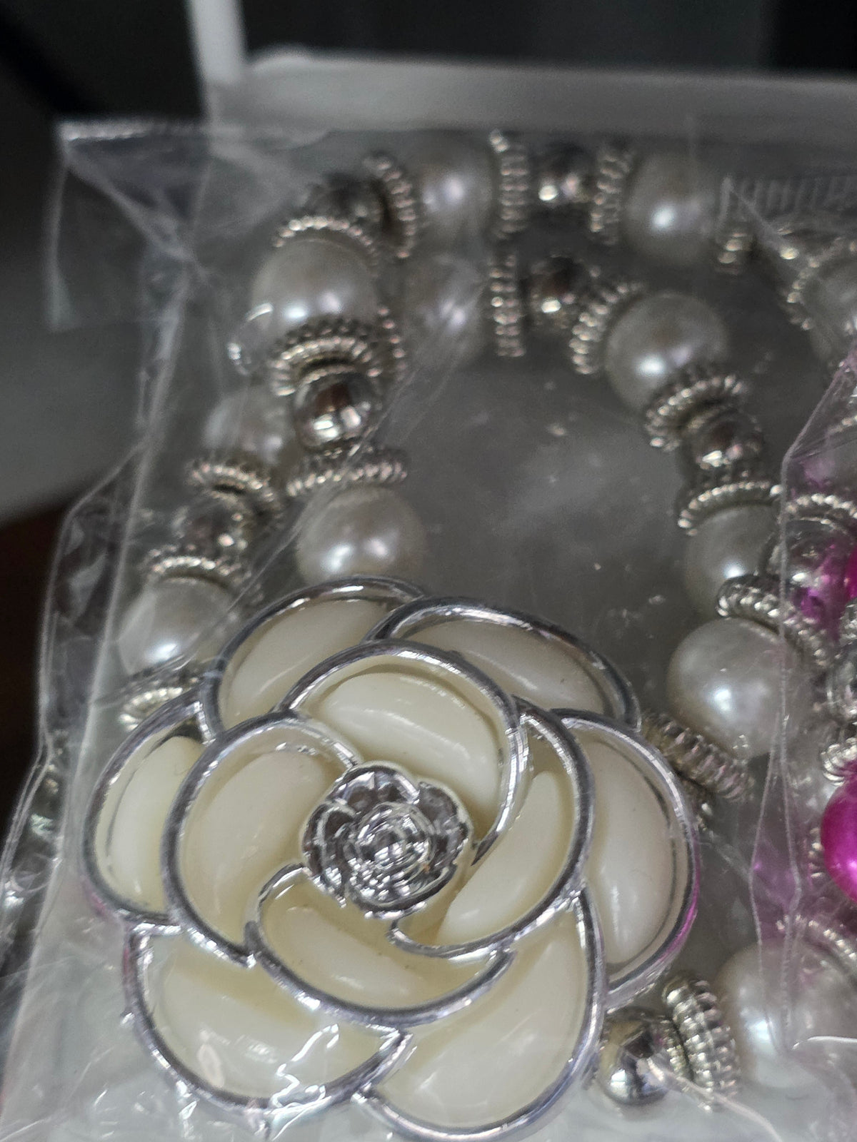 Camellia Blossom Pearl &amp; Stretch Bracelet.
