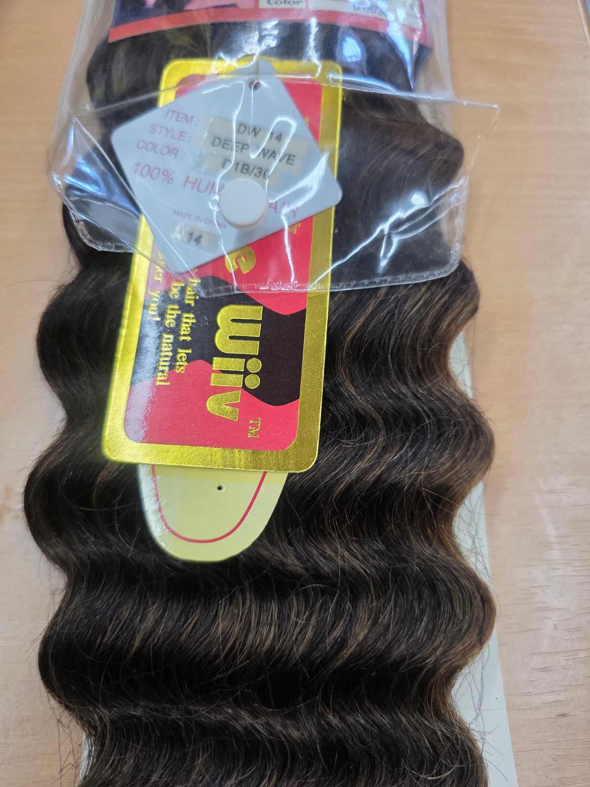 Unique Wiiv Gold Premium Quality Deep Wave Extensions